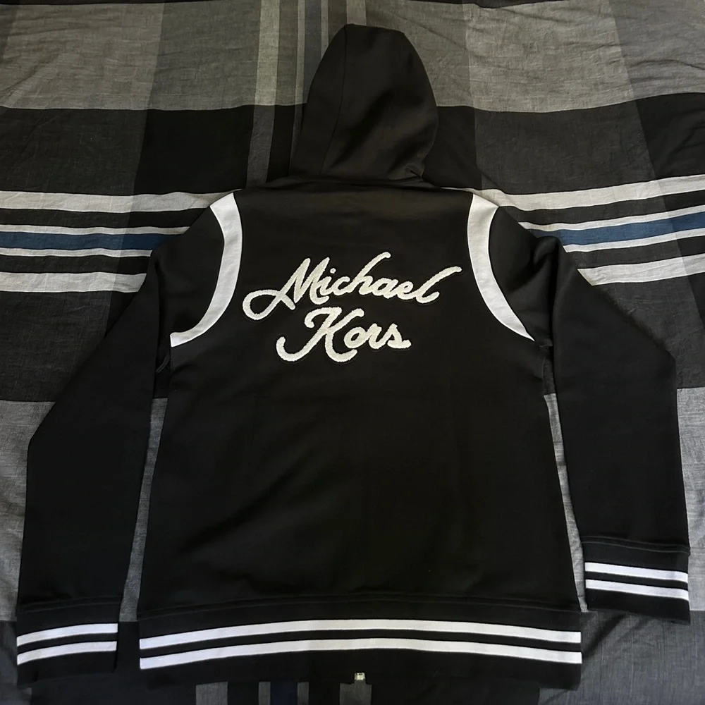 Michael Kors Hoodie - Picture 2 of 5